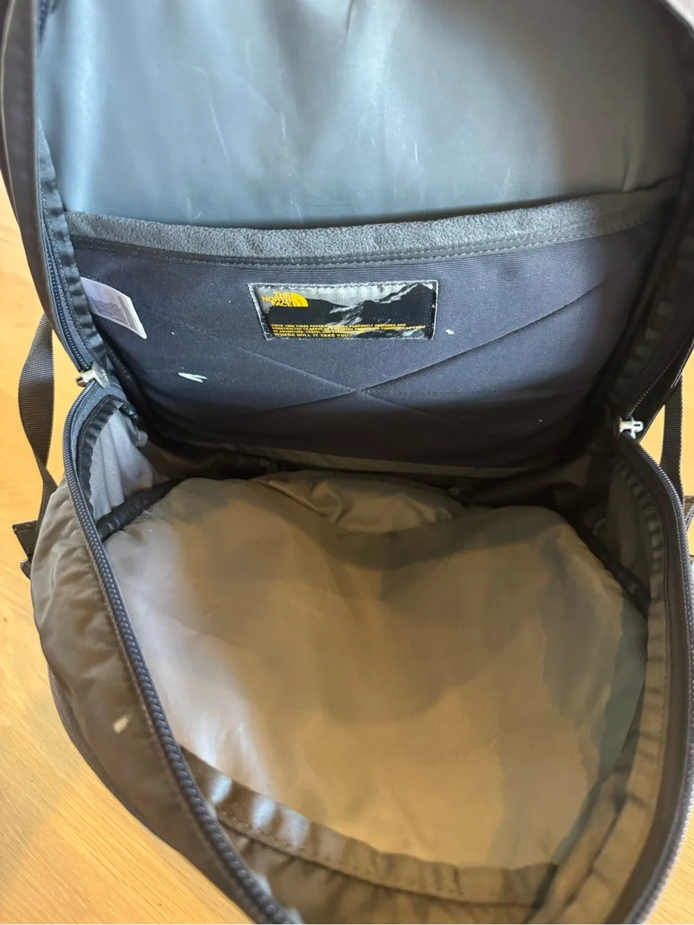 The North Face Borealis Classic black gray